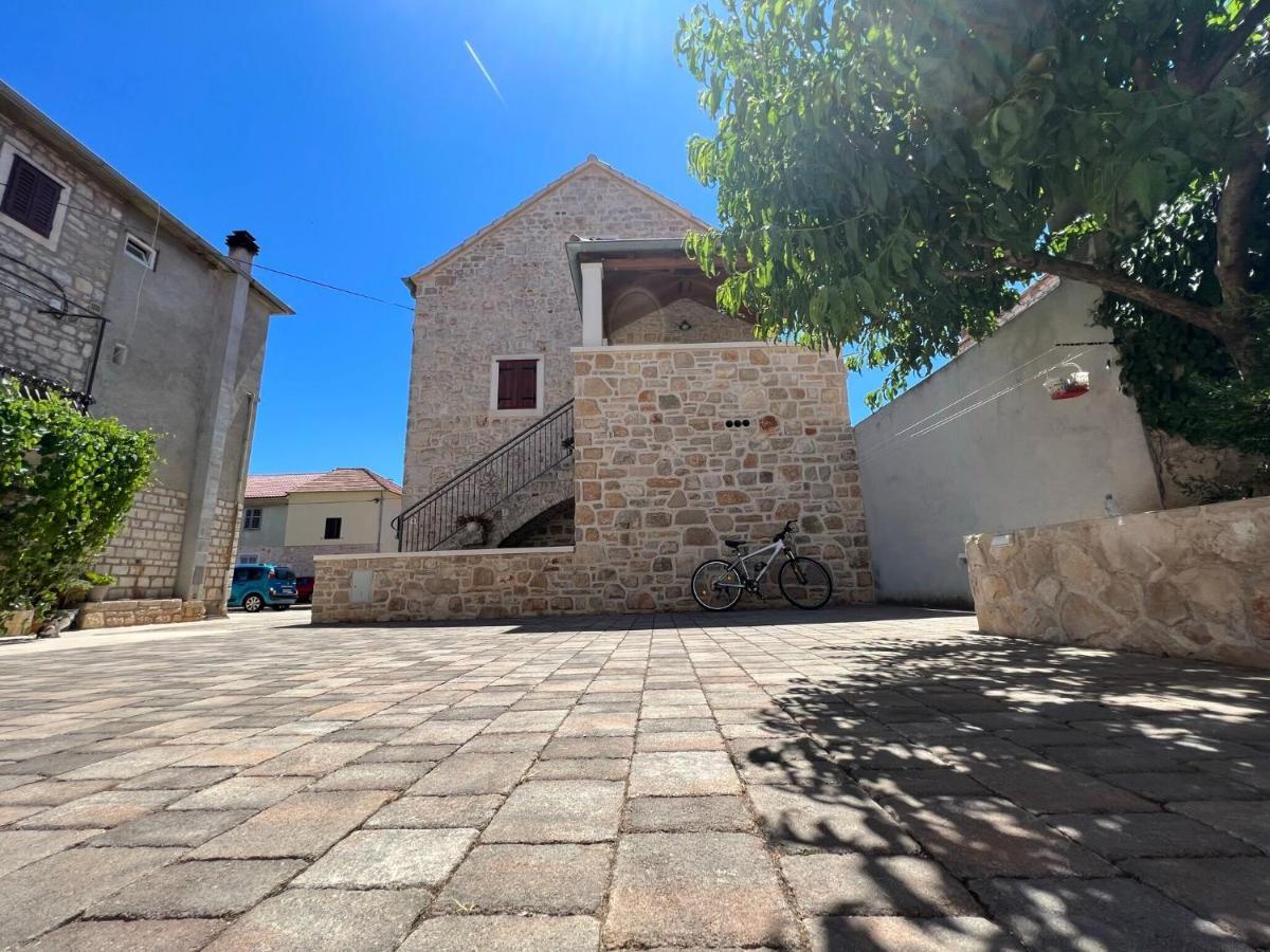 House Morko Villa Vrboska Exterior photo